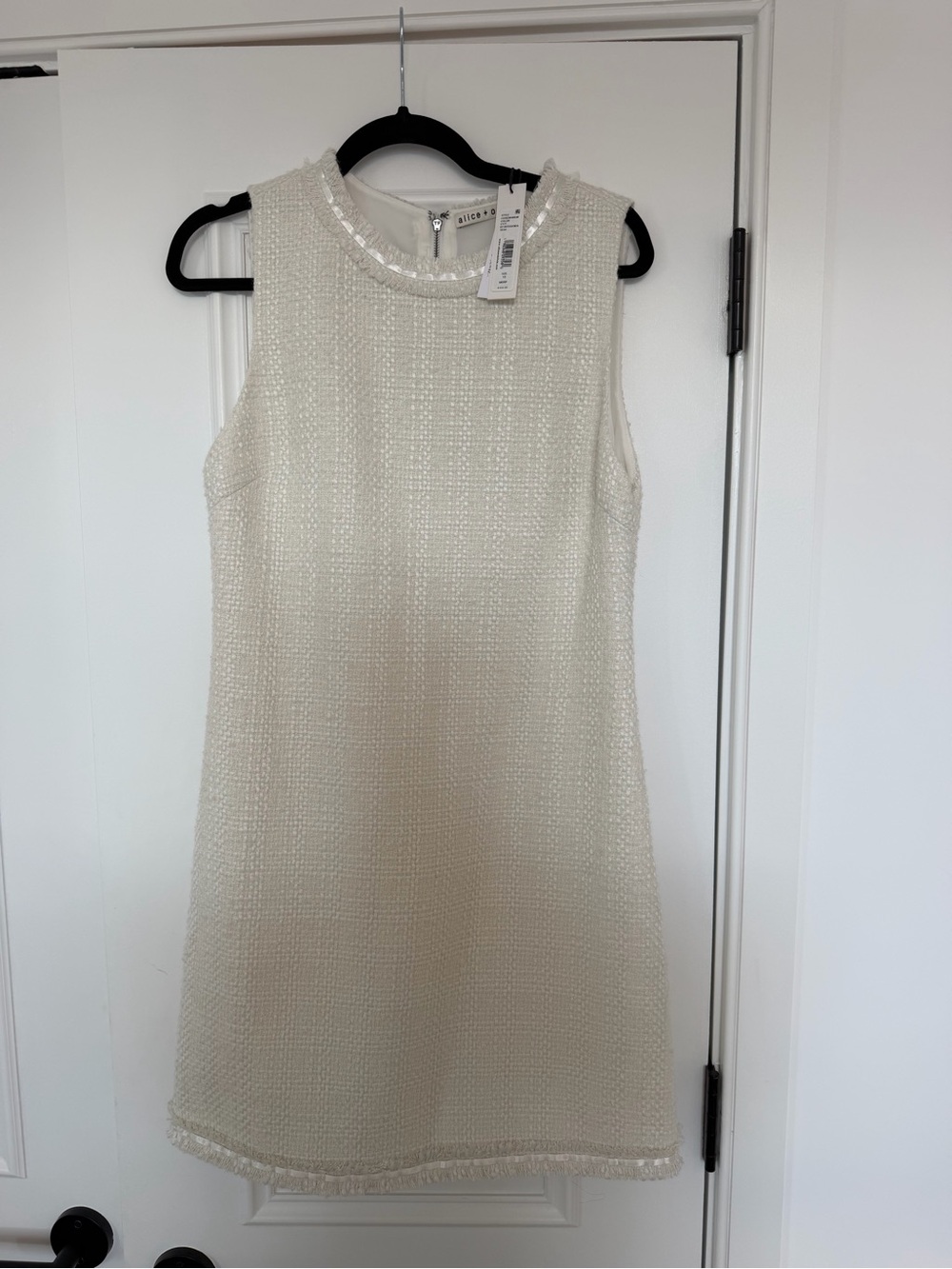 Alice + Olivia Sleeveless Tweed Mini Dress Size 10